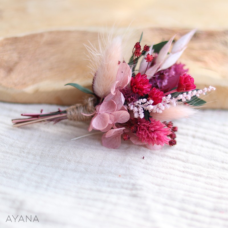 Boutonniere en fleurs eternelles GAIETE