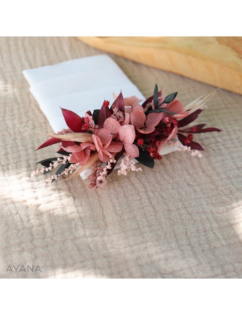 Boutonniere pochette fleurs stabilisees GAIETE