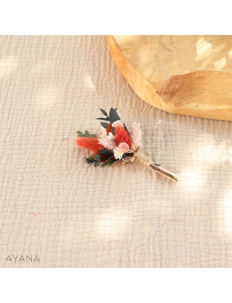 Boutonniere en fleurs eternelles TENDANCE